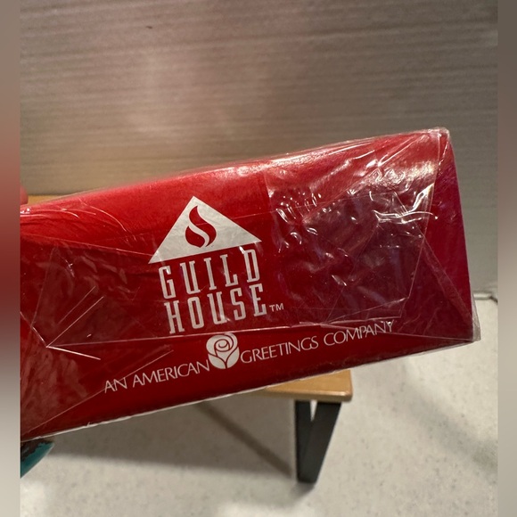 New in Box Vintage Christmas Candles. 2-10” Red, Green & Yellow Tapers! - Picture 4 of 5